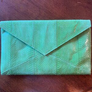 Beirn snakeskin green clutch